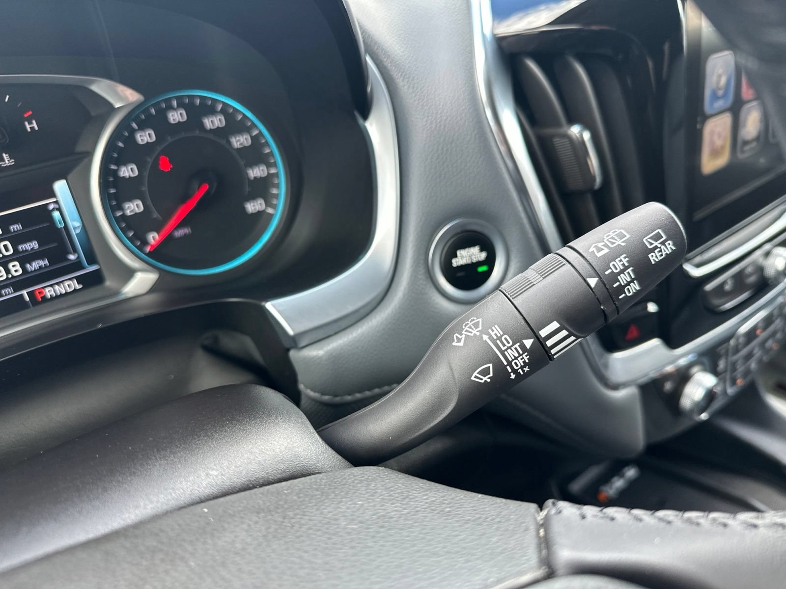 Used 2018 Chevrolet Traverse Premier AWD/4WD image 50