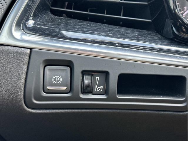Used 2023 Cadillac XT5 Premium Luxury AWD/4WD image 26