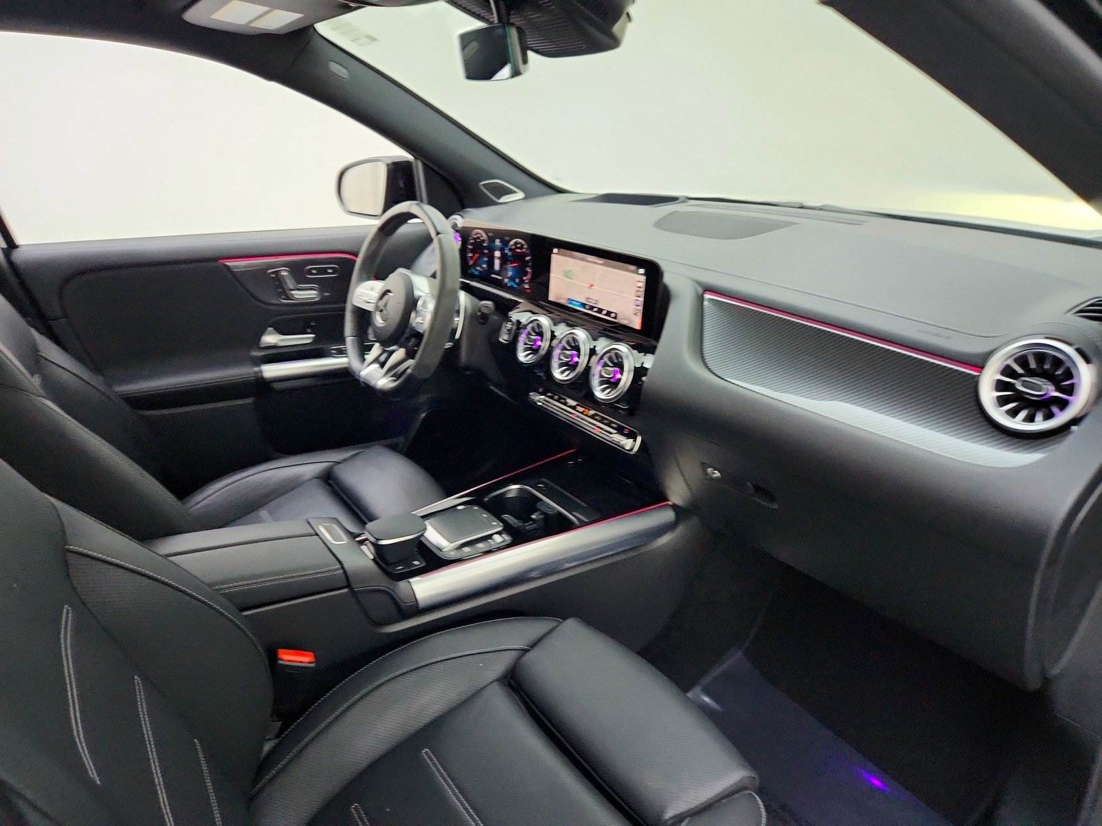 Certified 2023 Mercedes-Benz GLA 45 AMG 4MATIC image 28