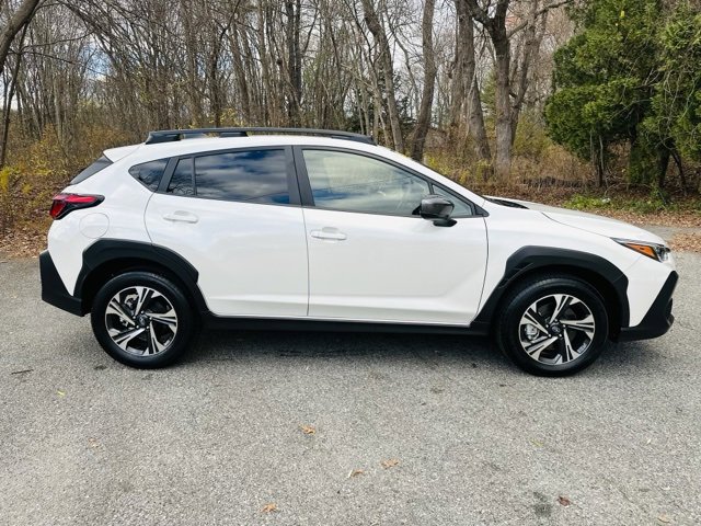 Used 2025 Subaru Crosstrek 2.5i Premium image 4