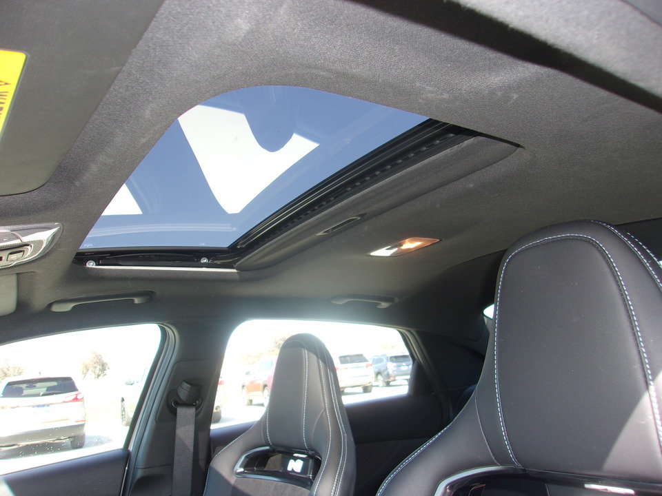 Used 2023 Hyundai Elantra N w/ Cargo Package FWD image 11
