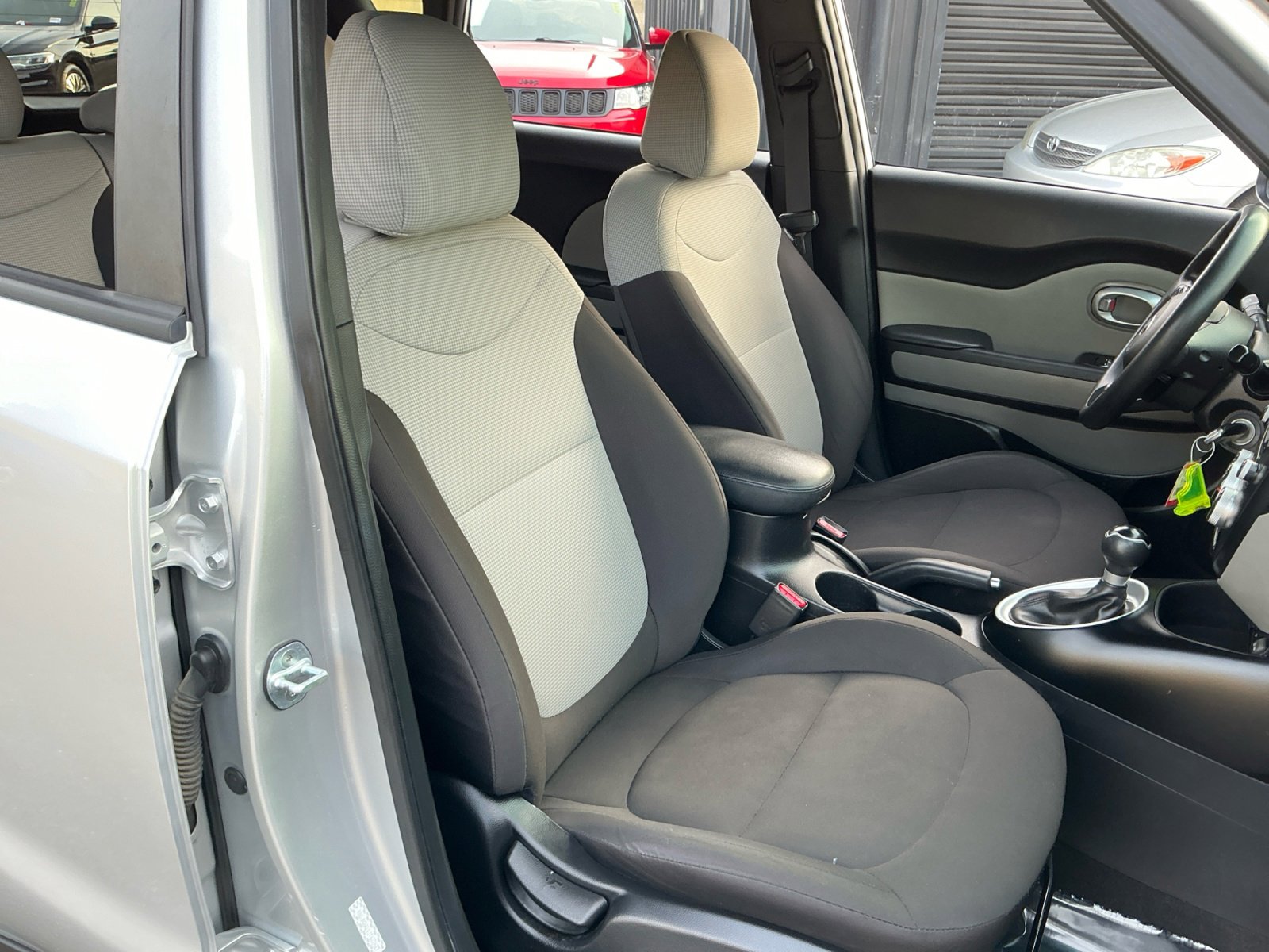 Used 2018 Kia Soul FWD image 22