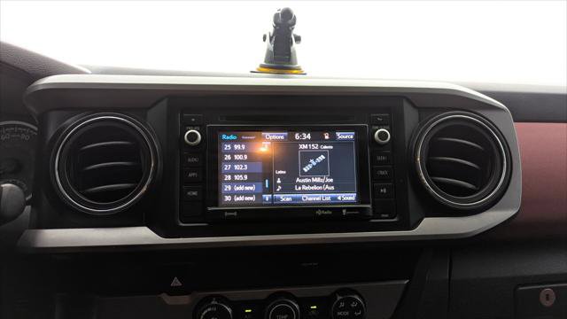 Used 2019 Toyota Tacoma SR5 RWD image 26