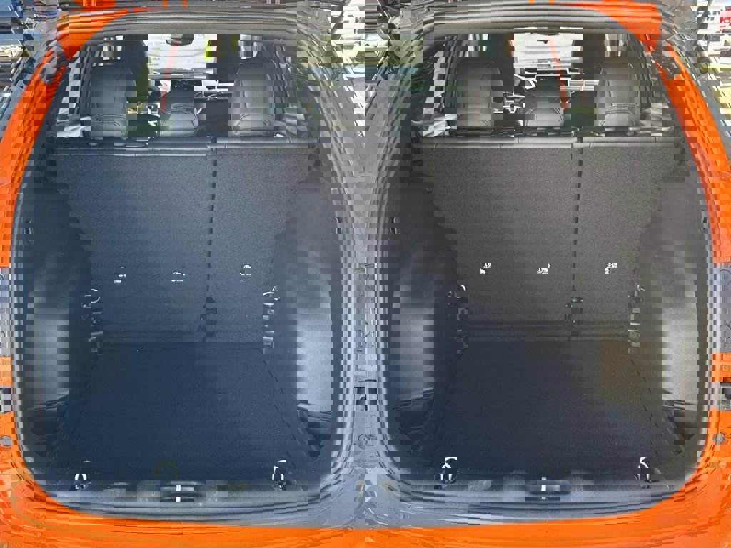 New 2026 Jeep Compass Latitude image 12