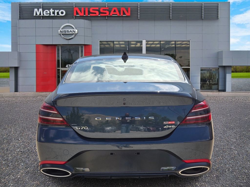 Used 2025 Genesis G70 2.5T image 5