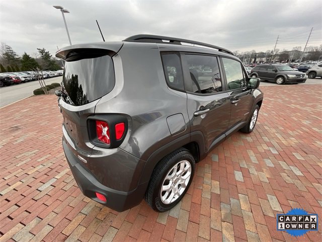Used 2018 Jeep Renegade Latitude image 36