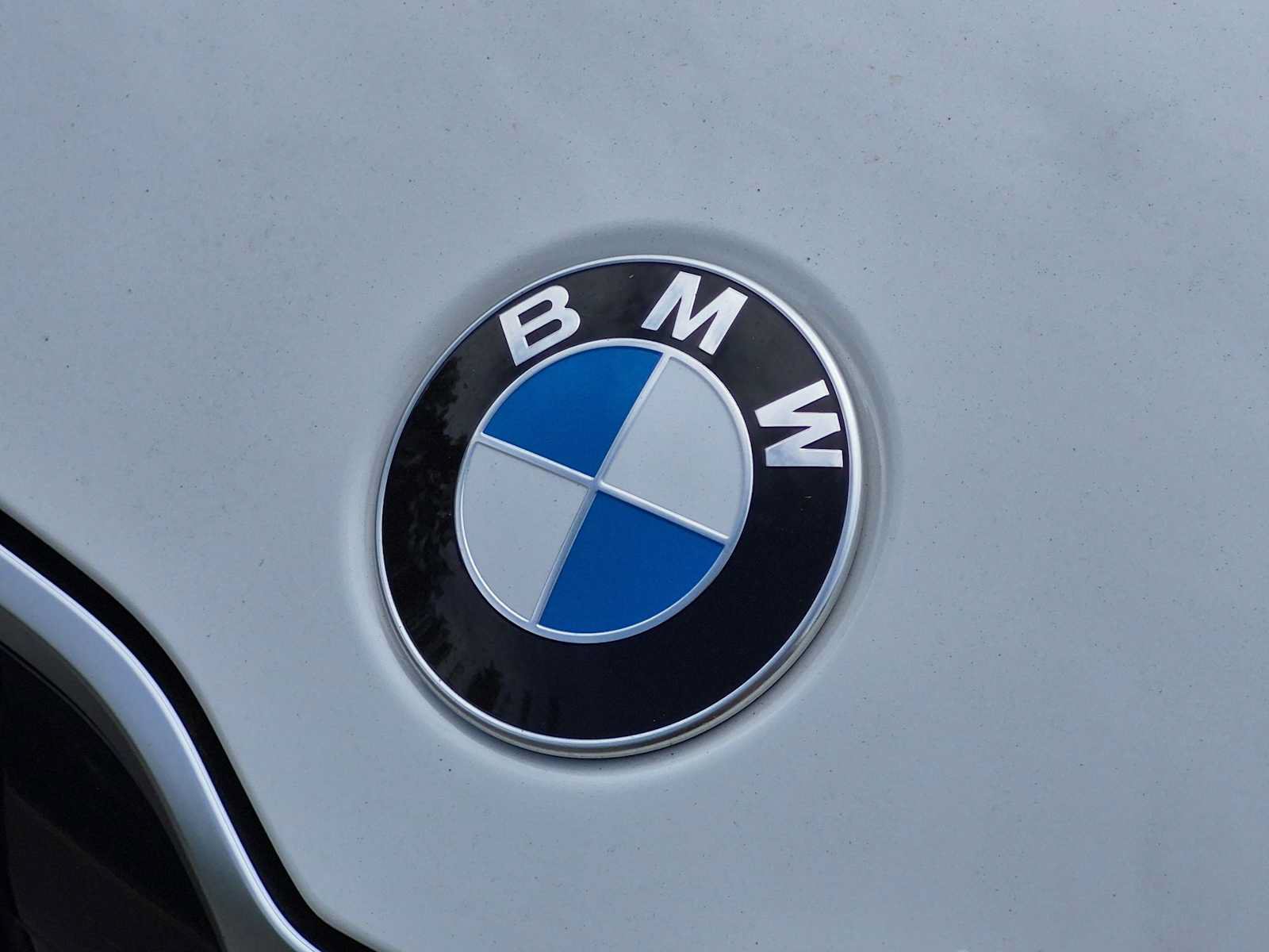 New 2027 BMW X1 xDrive28i AWD/4WD image 12