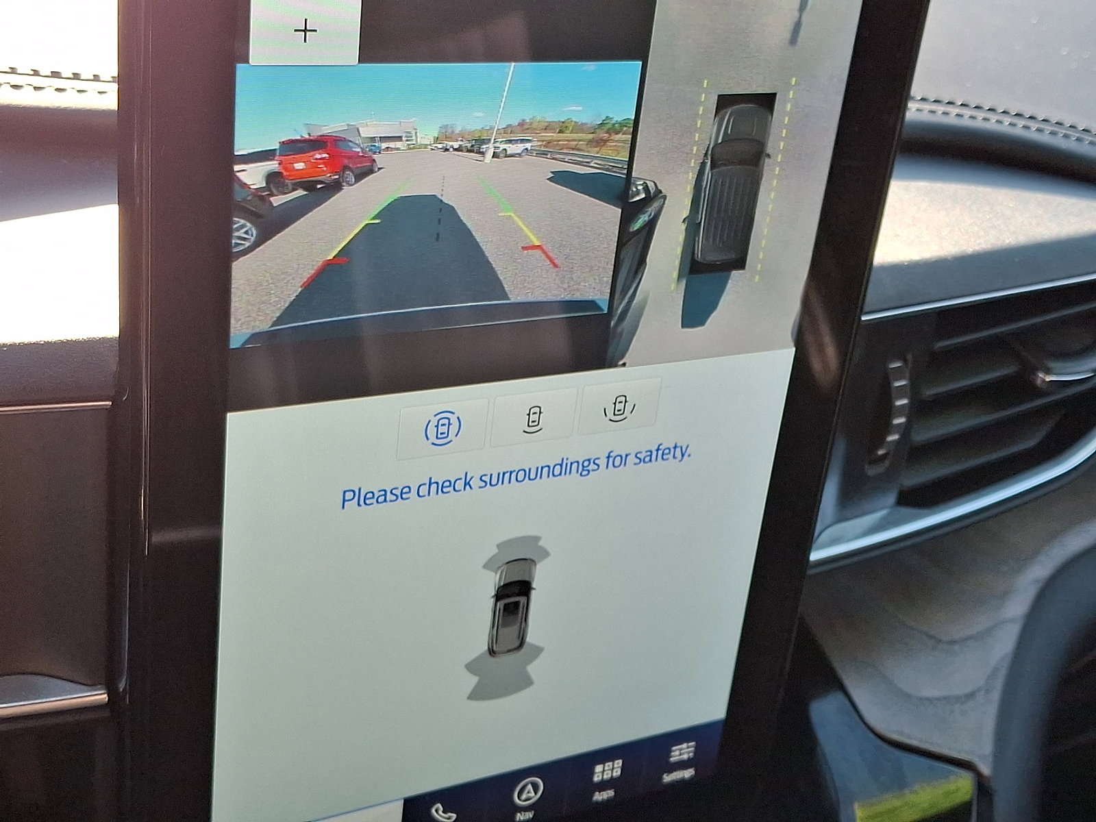 Certified 2022 Ford Explorer Platinum w/ Equipment Group 601A image 19