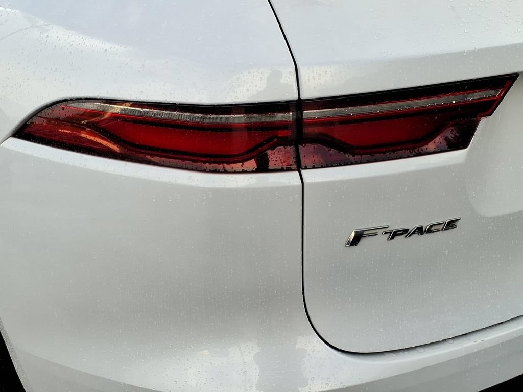 Used 2023 Jaguar F-PACE S AWD/4WD image 9