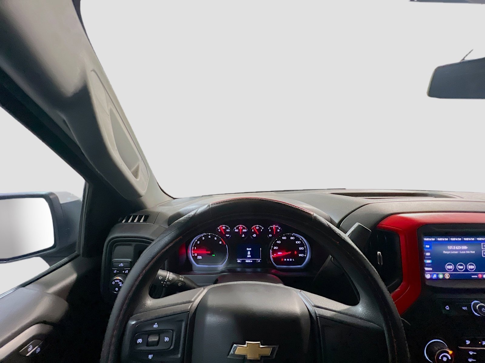 Used 2020 Chevrolet Silverado 1500 Custom w/ Custom Value Package image 7