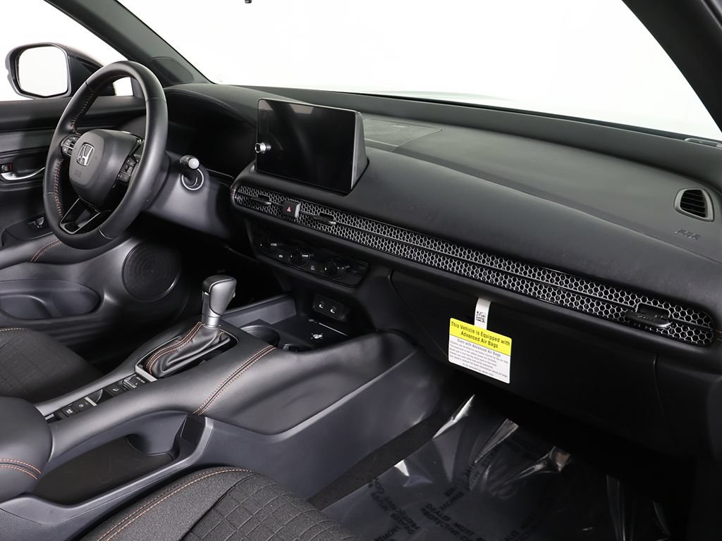 Certified 2026 Honda HR-V Sport image 26