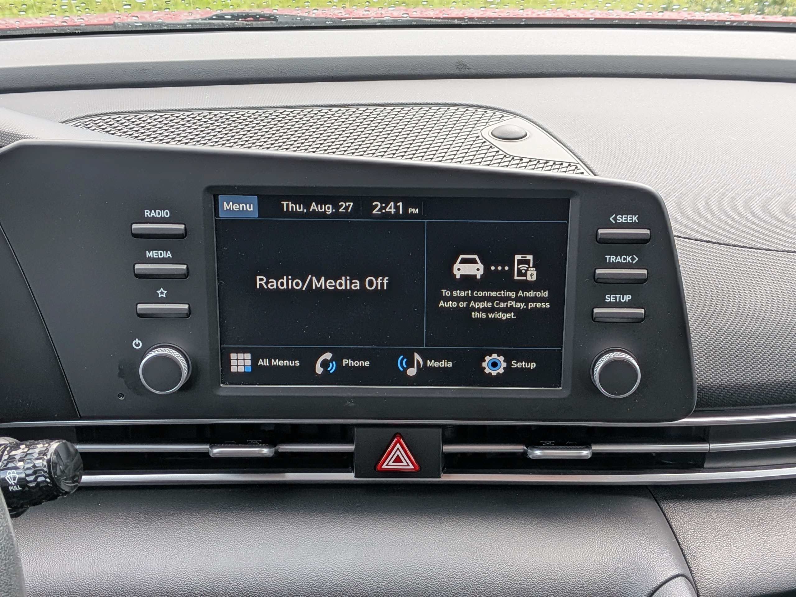 Certified 2026 Hyundai Elantra SE FWD image 17