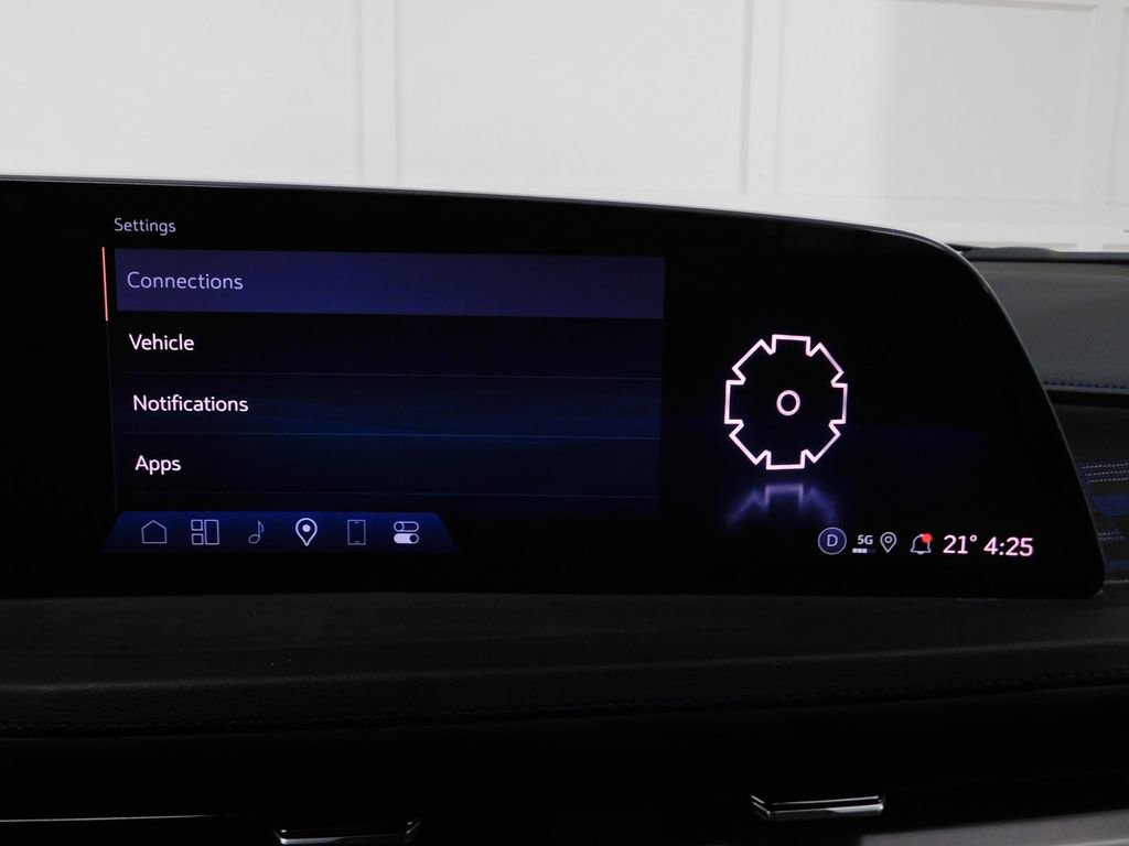 Used 2024 Cadillac XT4 Sport image 59