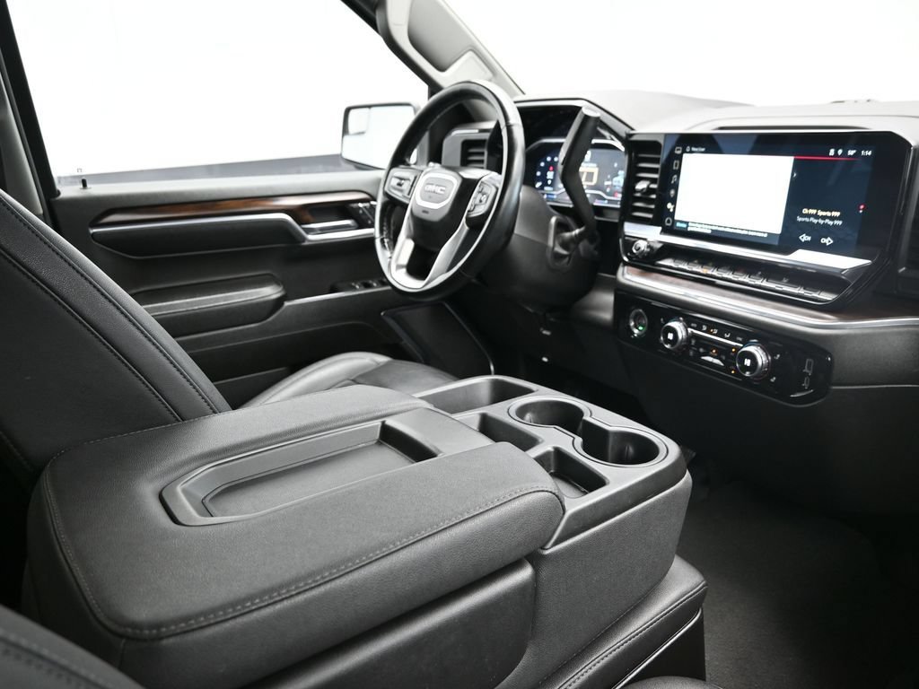 Used 2024 GMC Sierra 1500 SLT RWD image 19