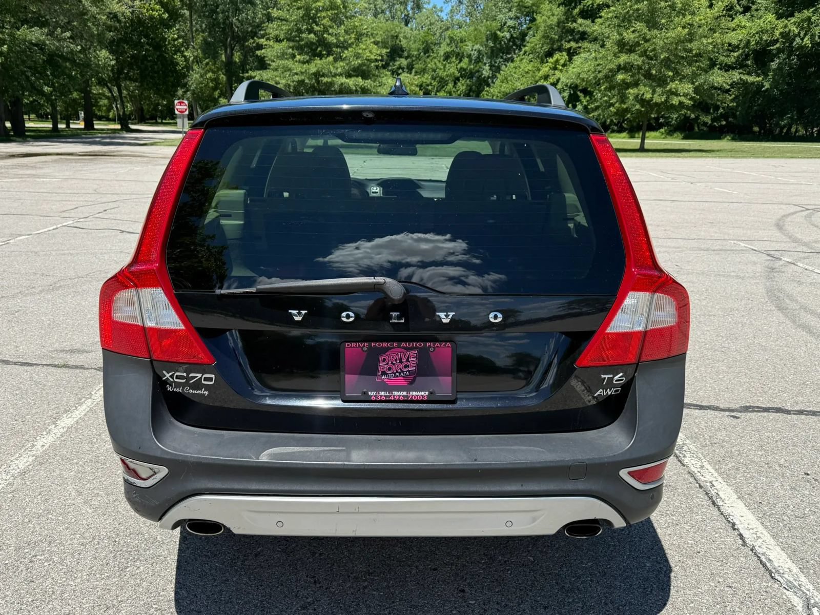 Used 2013 Volvo XC70 T6 AWD/4WD image 6