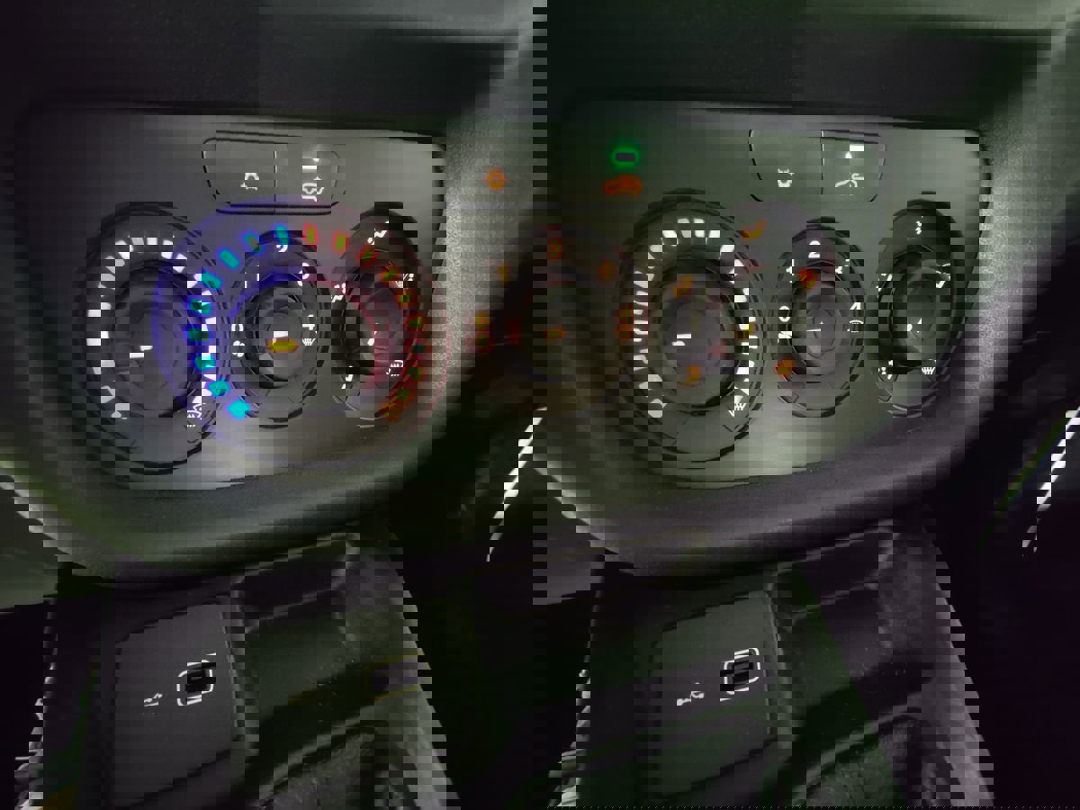 Used 2021 RAM ProMaster City Tradesman image 28