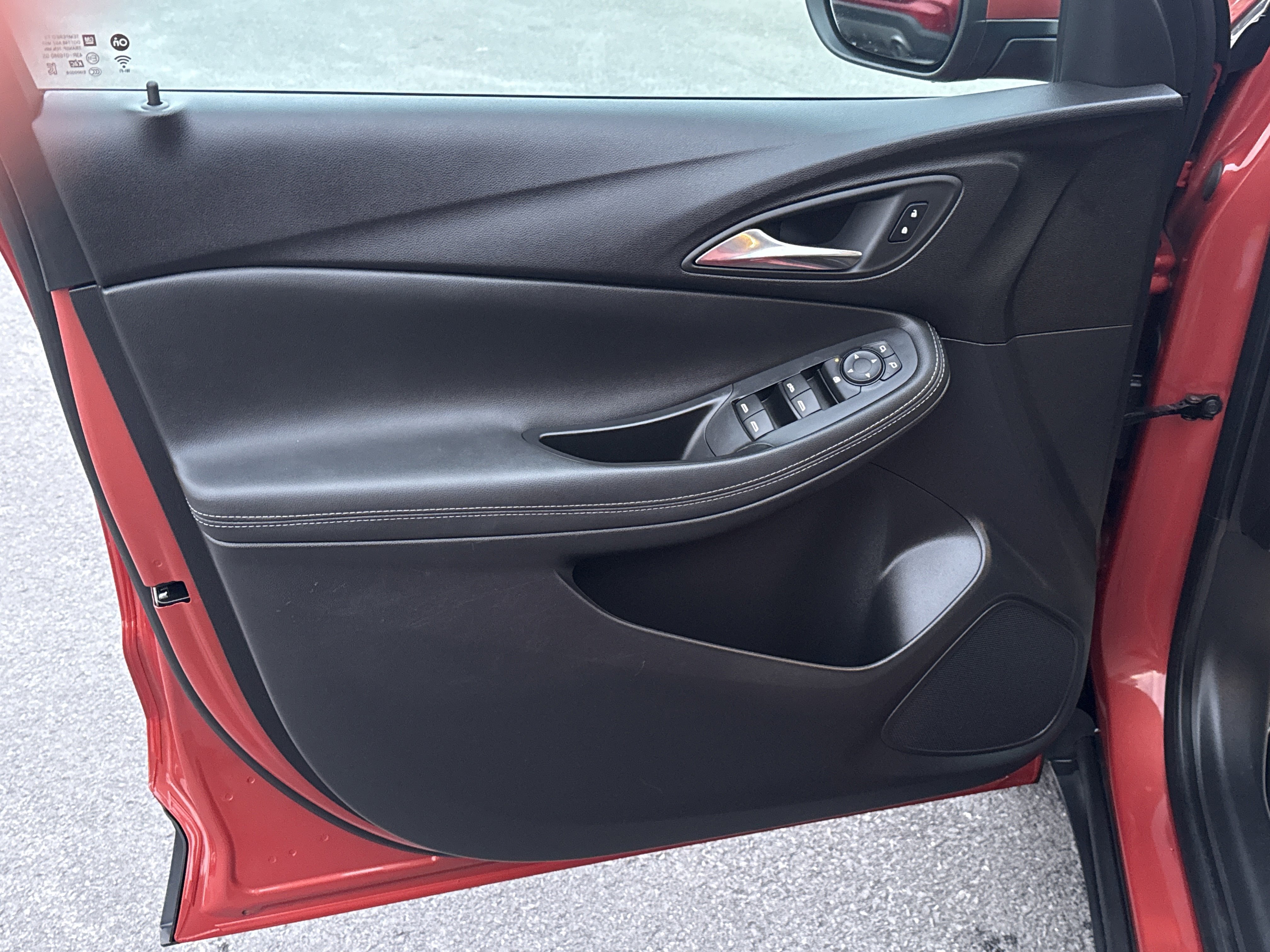 Used 2024 Buick Encore GX Preferred image 19