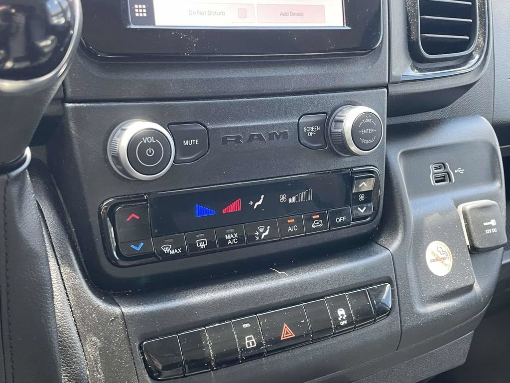 Used 2025 RAM ProMaster 2500 w/ Convenience Group FWD image 32