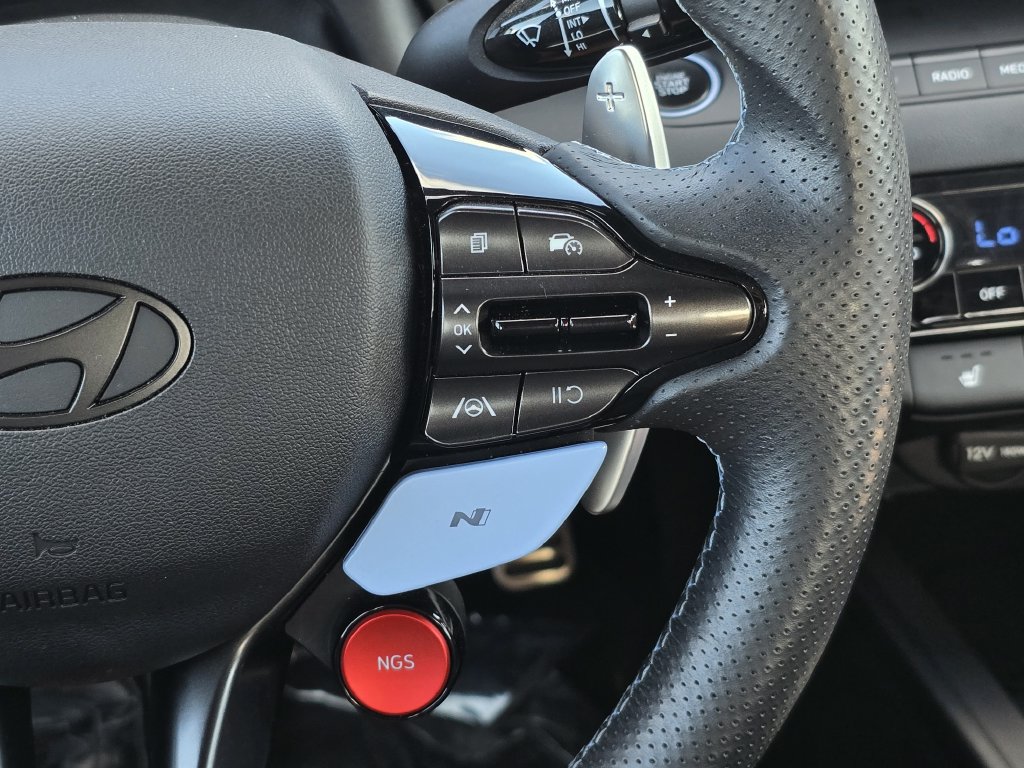 Used 2025 Hyundai Elantra N FWD image 29