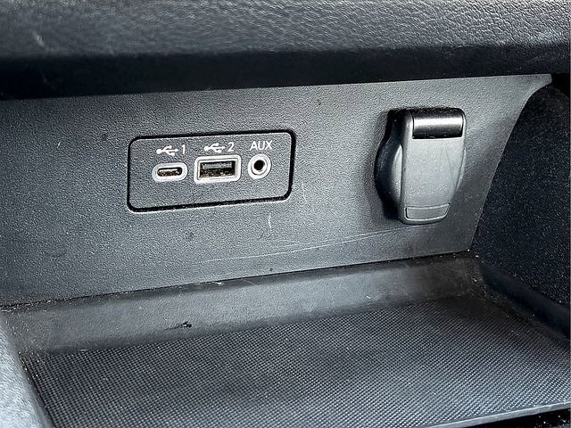 Used 2025 Nissan Altima 2.5 SV image 19