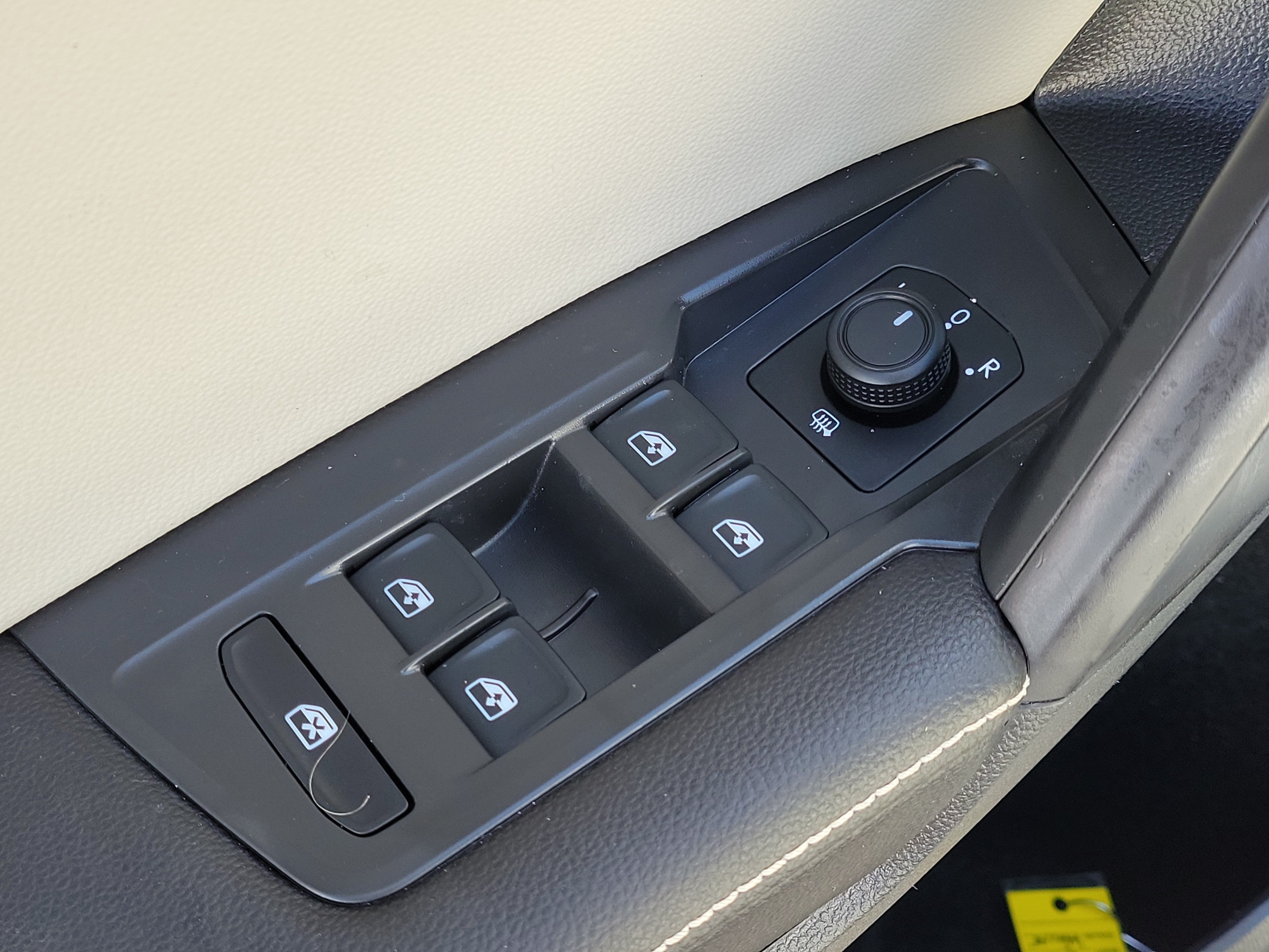 Used 2022 Volkswagen Tiguan S w/ IQ.Drive Package FWD image 18