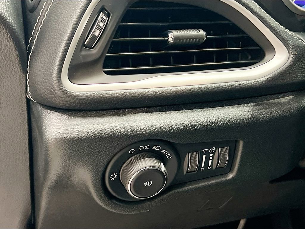 New 2026 Chrysler Pacifica Select image 19