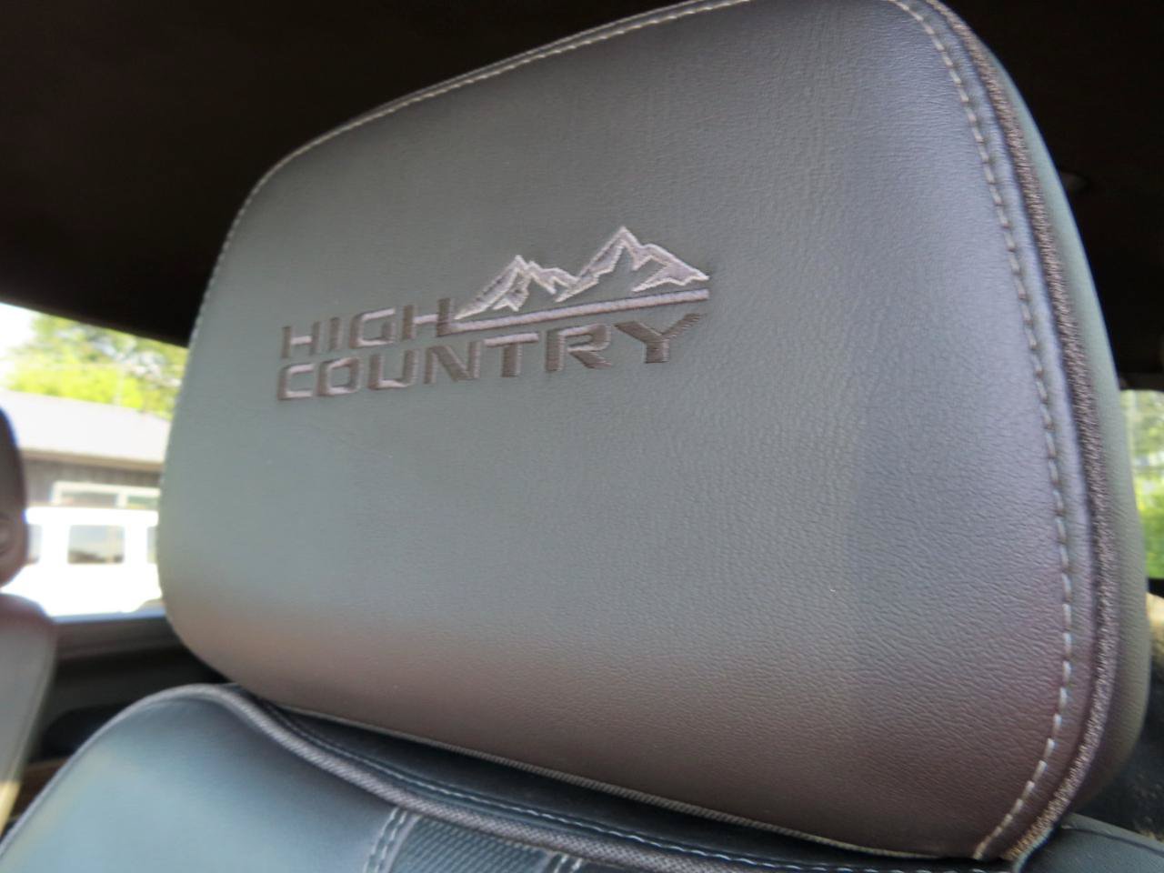 Used 2022 Chevrolet Silverado 3500 High Country w/ Safety Package II AWD/4WD image 30