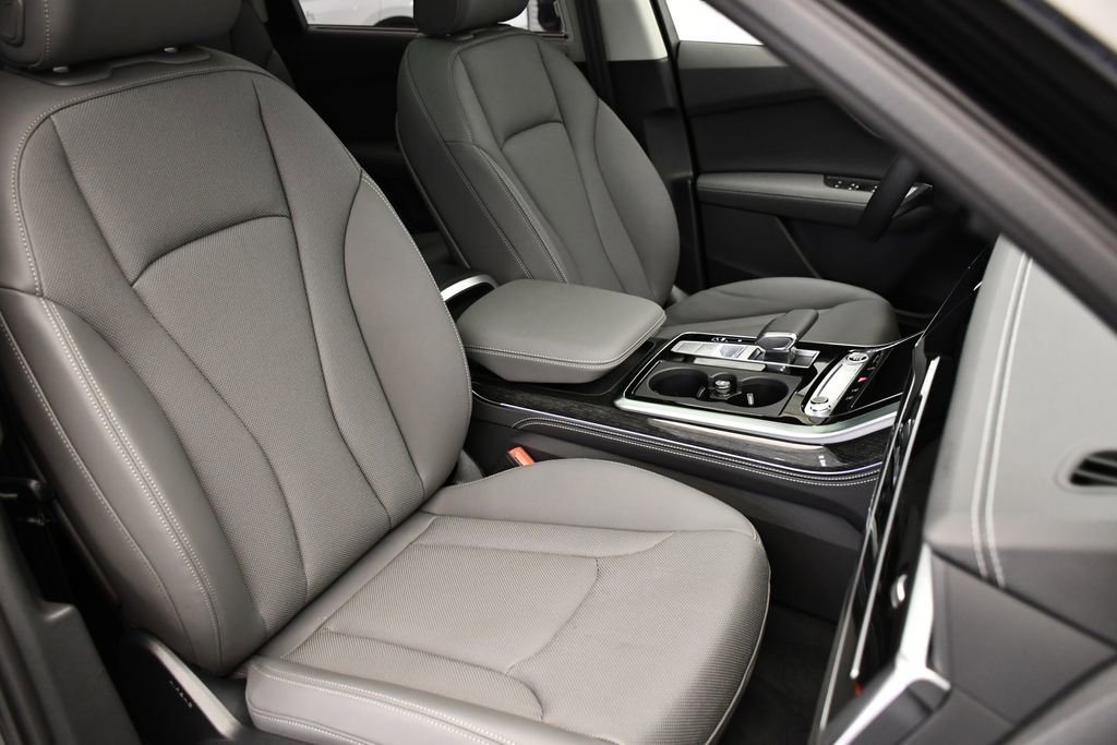 New 2025 Audi Q7 3.0T Premium Plus image 48