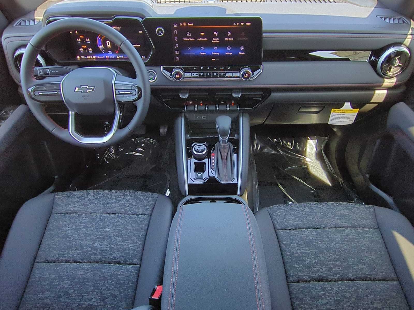 New 2026 Chevrolet Colorado Z71 w/ Midnight Edition AWD/4WD image 13