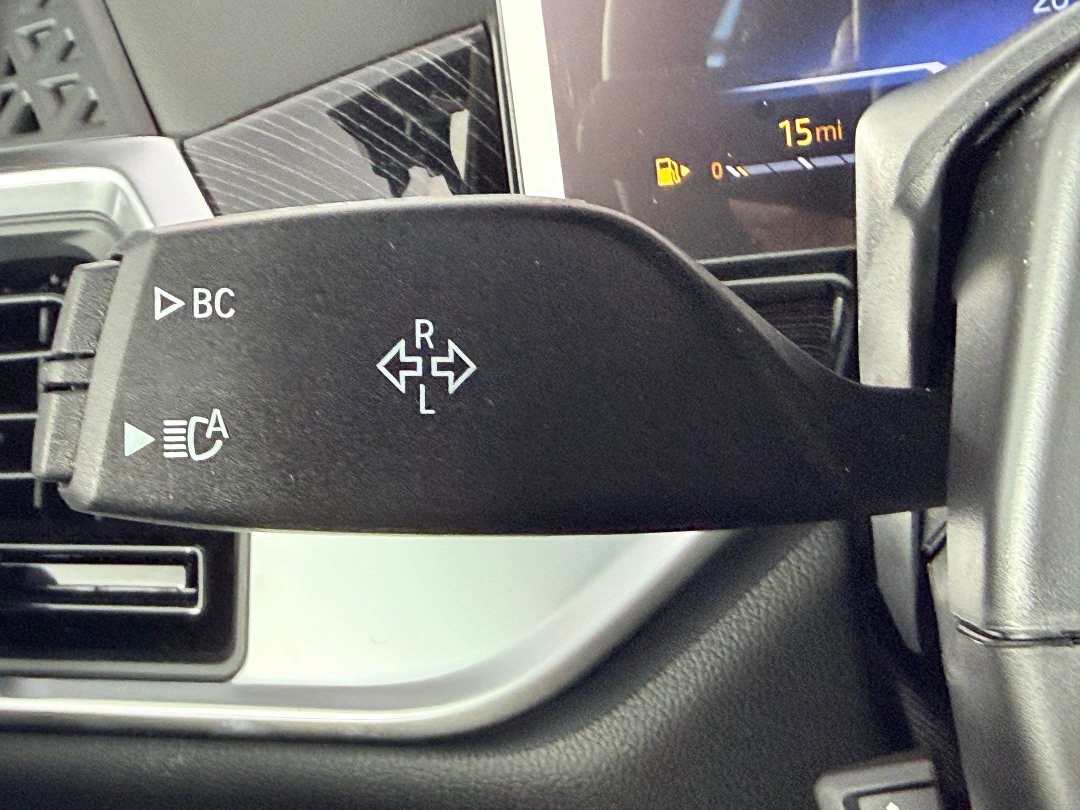 New 2026 BMW X5 xDrive40i w/ M Sport Package AWD/4WD image 30