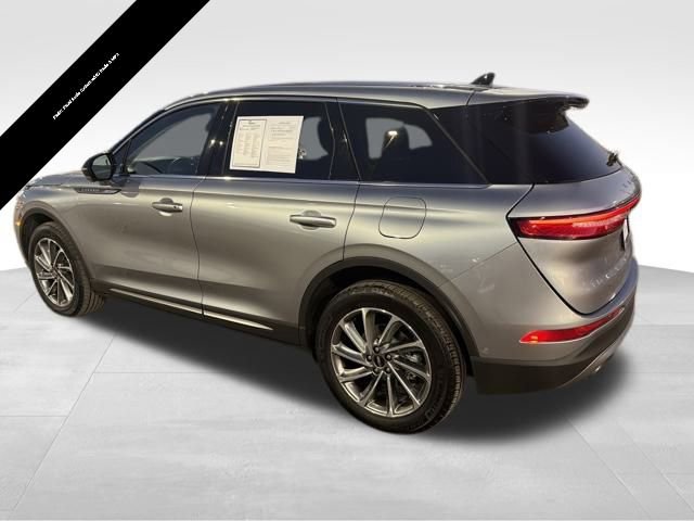 Certified 2024 Lincoln Corsair AWD w/ Equipment Group 102A image 4