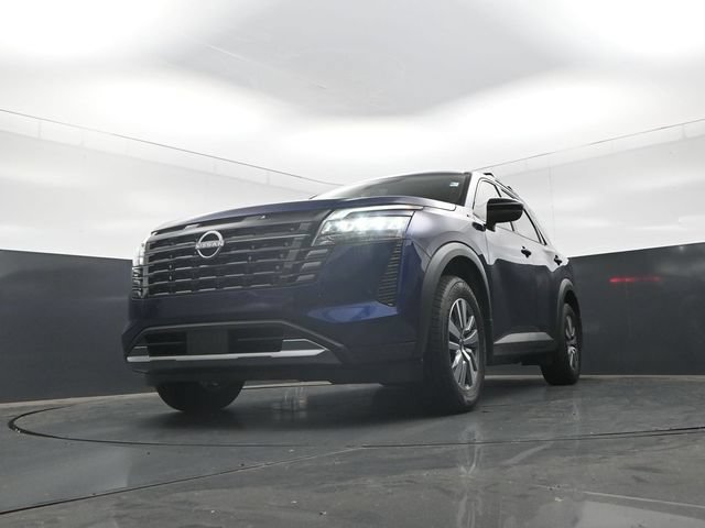 Used 2026 Nissan Pathfinder SL FWD image 26
