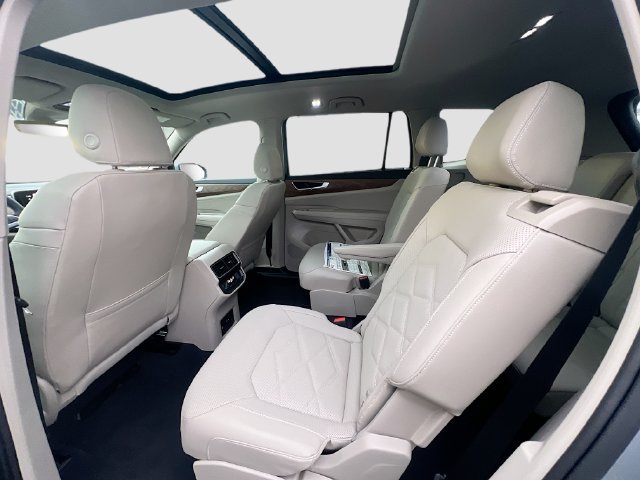 New 2026 Volkswagen Atlas SE FWD image 25