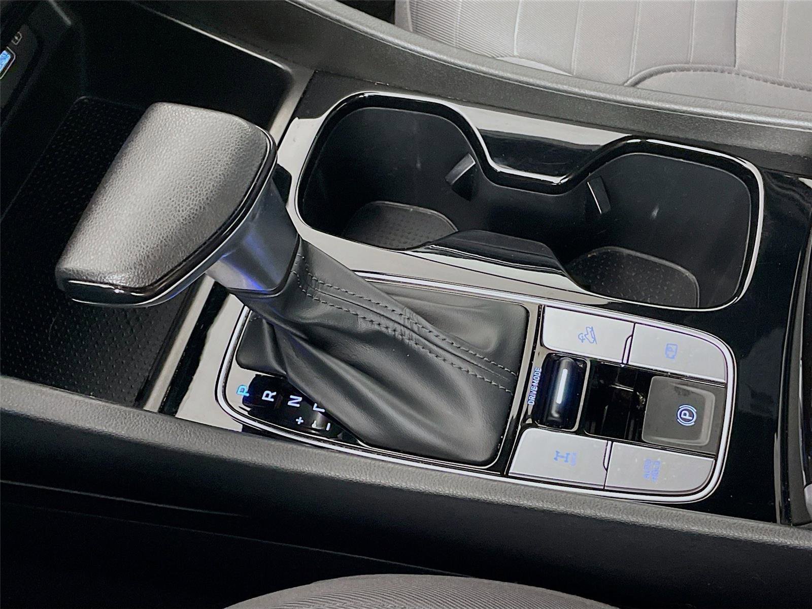 Used 2022 Hyundai Santa Cruz SEL image 19