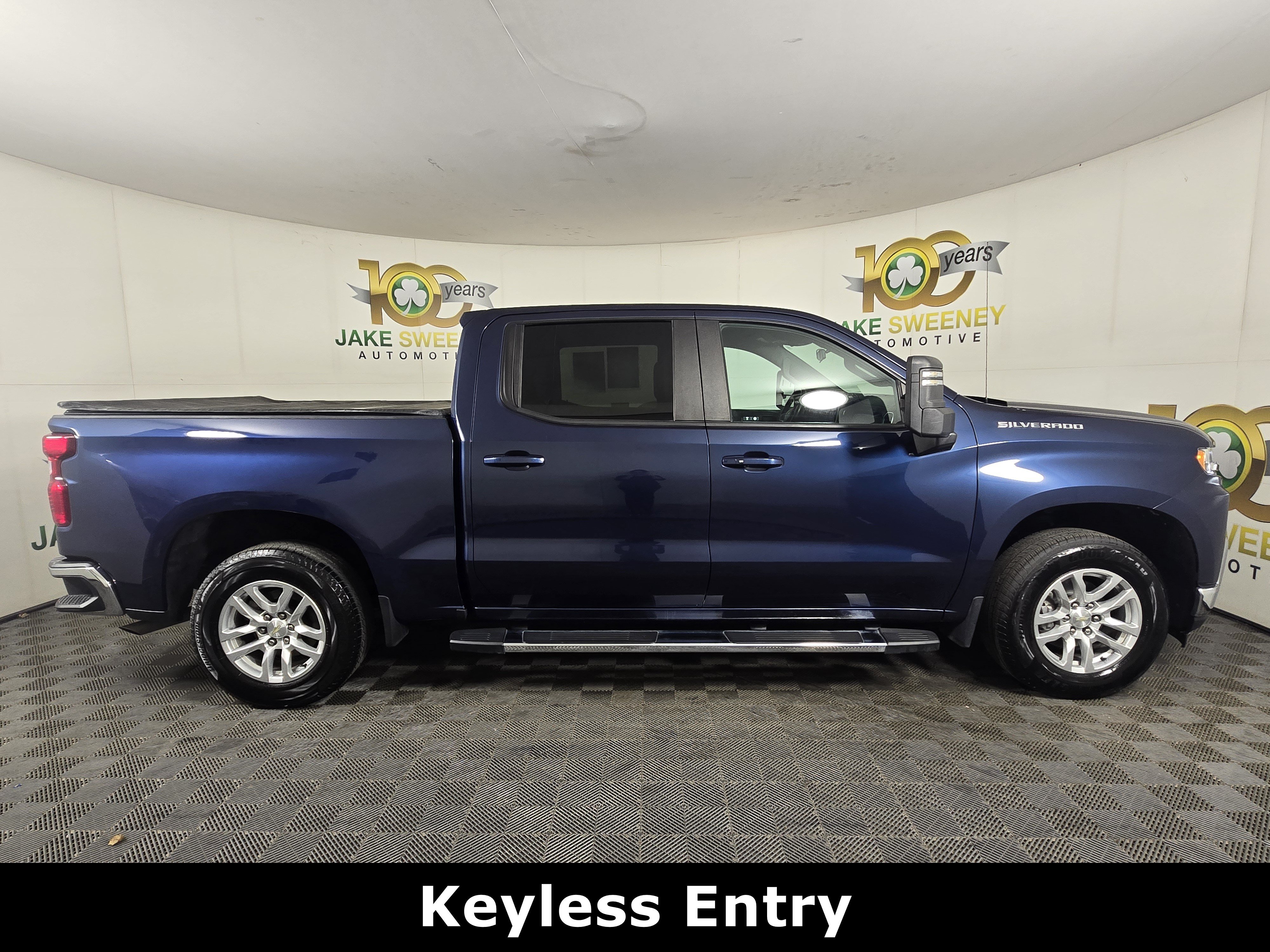Used 2020 Chevrolet Silverado 1500 LT w/ All-Star Edition AWD/4WD image 10