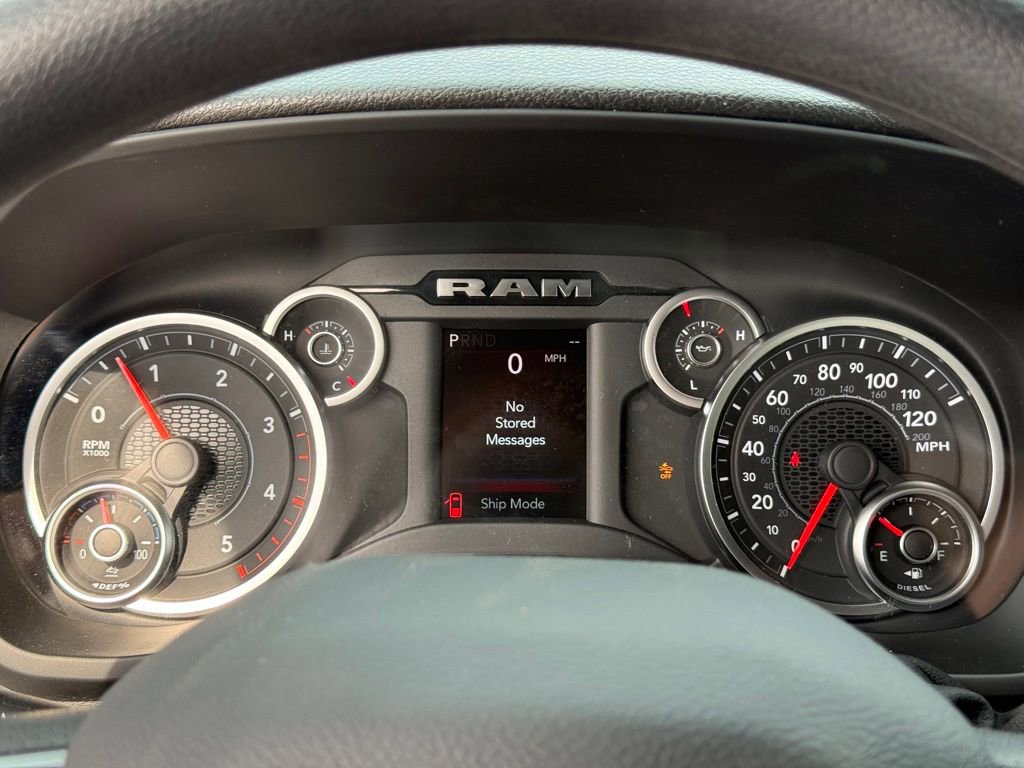 New 2026 RAM 2500 Tradesman AWD/4WD image 18