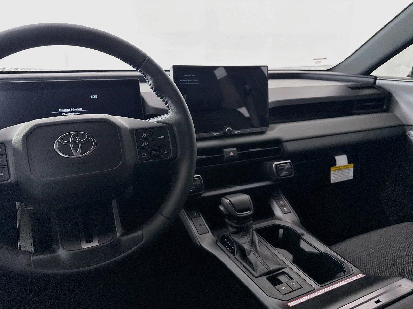 New 2026 Toyota RAV4 SE w/ Convenience Package AWD/4WD image 32