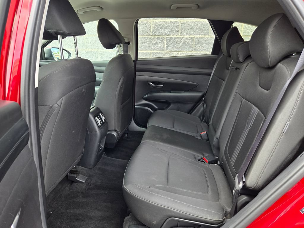 Used 2025 Hyundai Tucson SEL FWD image 32