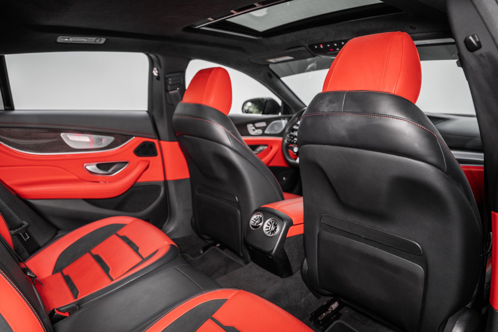 Used 2023 Mercedes-Benz AMG GT 63 S image 25