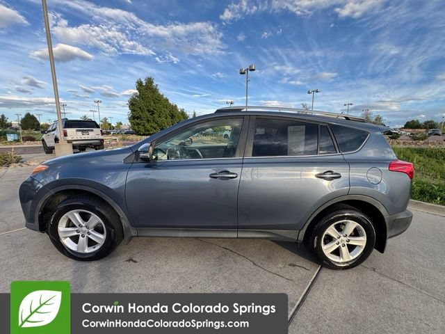 Used 2014 Toyota RAV4 XLE AWD/4WD image 5