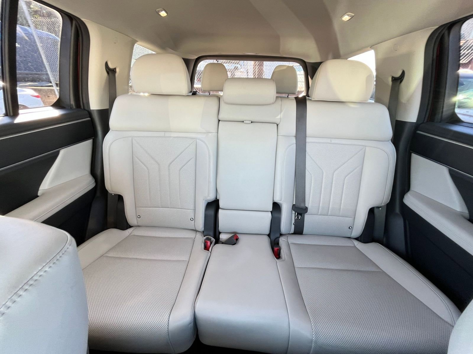 Used 2025 Hyundai Santa Fe SEL image 38