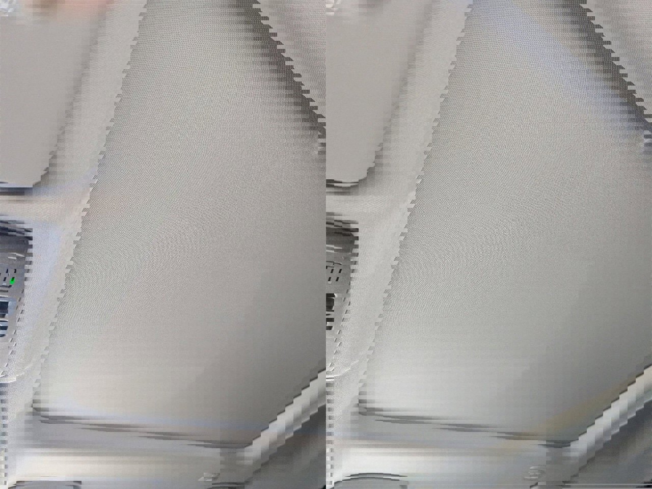 Used 2024 Mitsubishi Outlander AWD image 30