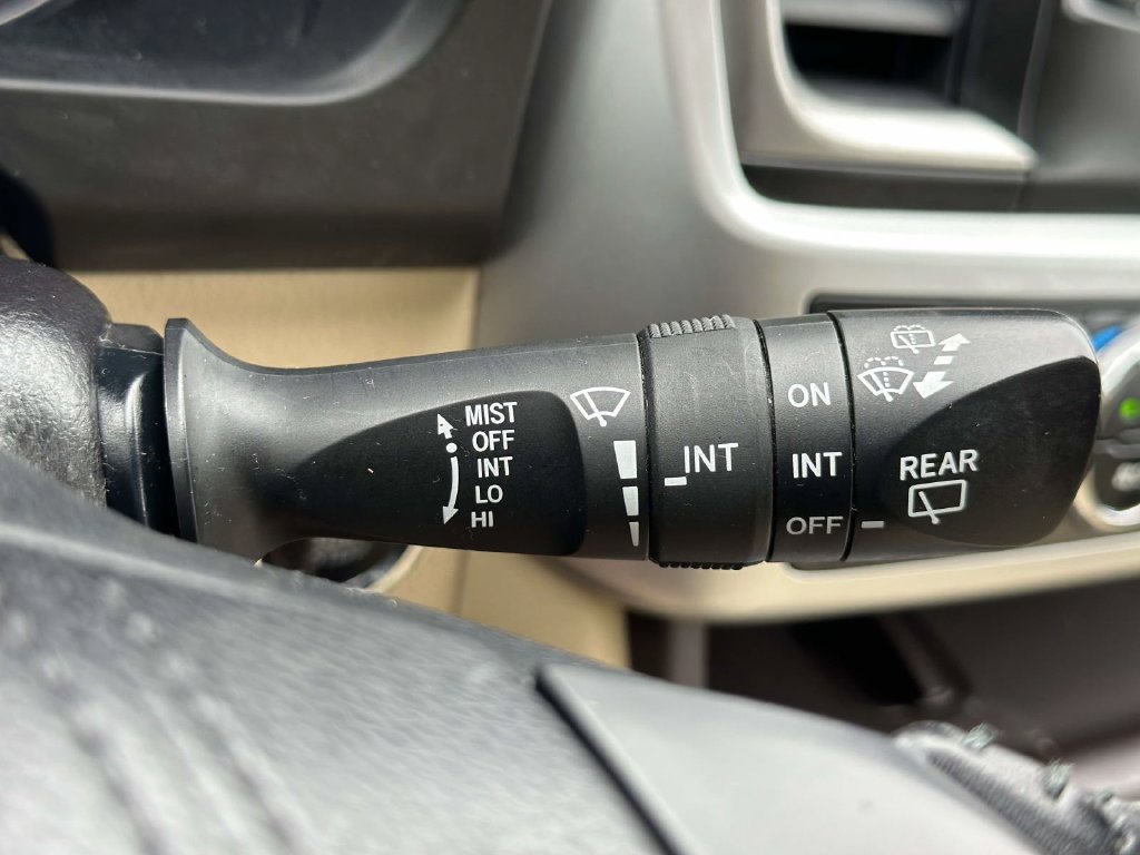 Used 2018 Toyota Highlander XLE w/ Protection Package #3 AWD/4WD image 40