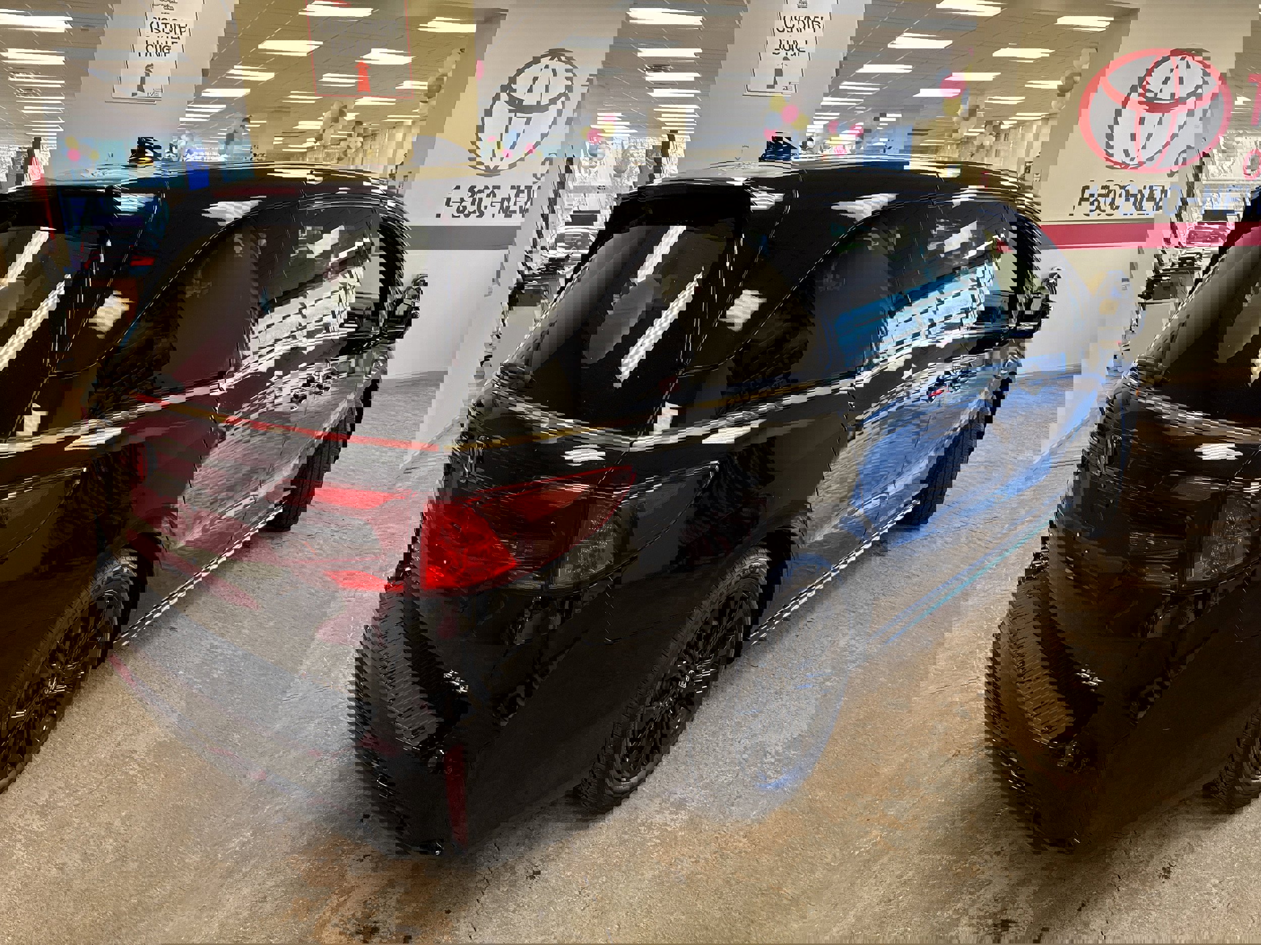 Used 2025 Honda Odyssey Sport-L image 10