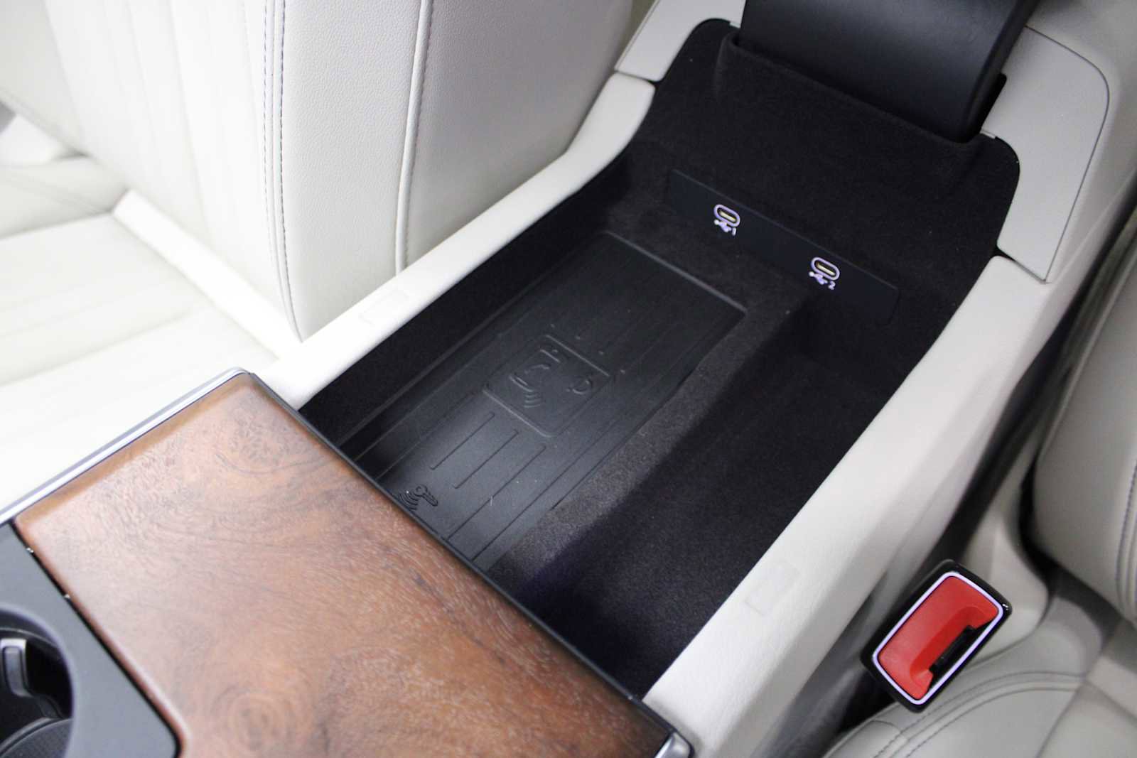 Used 2023 Audi A6 Premium w/ Convenience Package image 35