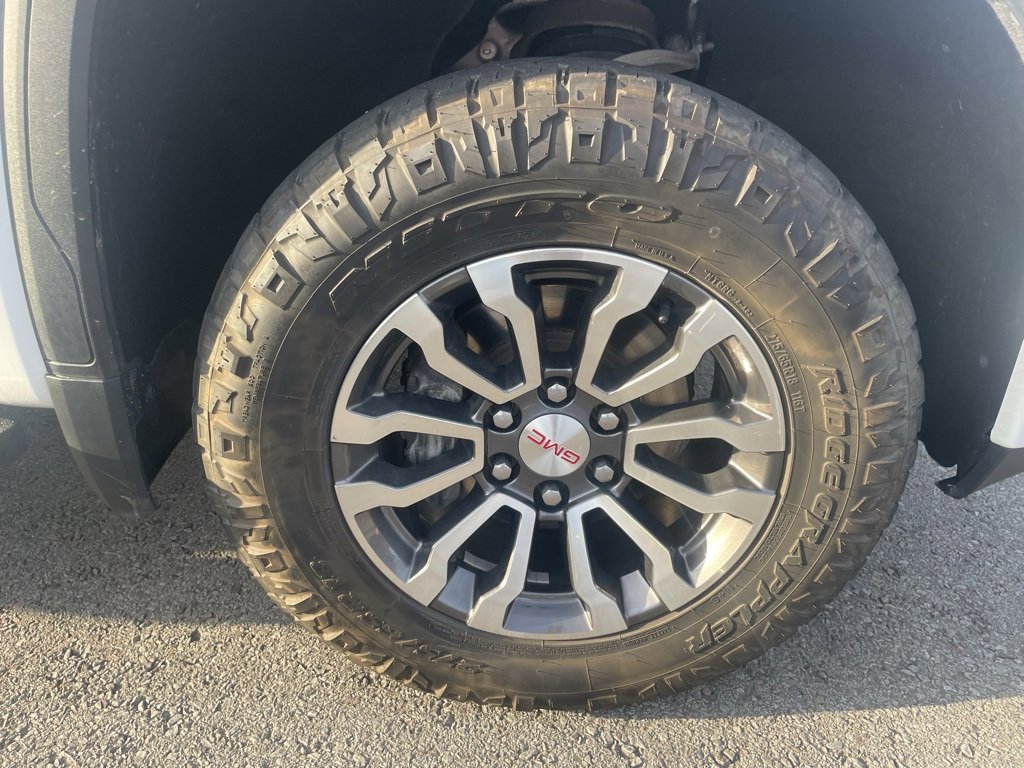 Used 2022 GMC Sierra 1500 AT4 w/ AT4 Premium Package image 34