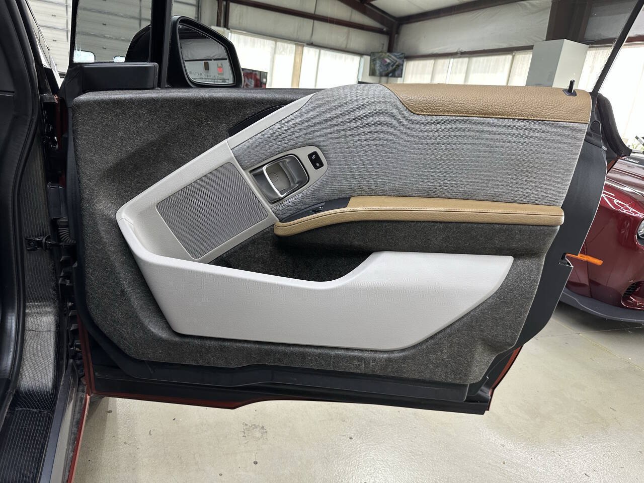 Used 2015 BMW i3 RWD image 16