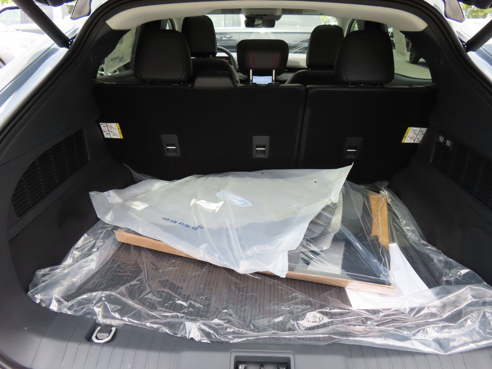 New 2026 Ford Mustang Mach-E Premium w/ Sport Appearance Package AWD/4WD image 19