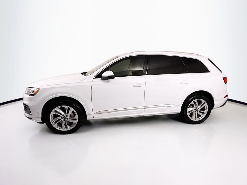 Used 2022 Audi Q7 3.0T Premium Plus image 8
