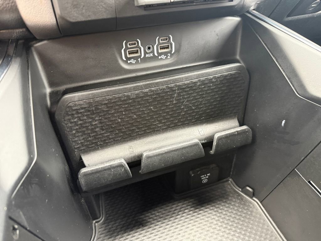 Used 2024 RAM 1500 Laramie RWD image 25
